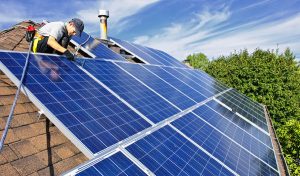 Service d'installation de photovoltaïque et tuiles photovoltaïques à Medis